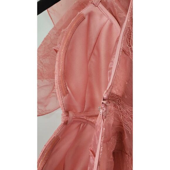 ASOS LUXE Curve wire bardot lace midi dress in pink - Picture 9 of 13